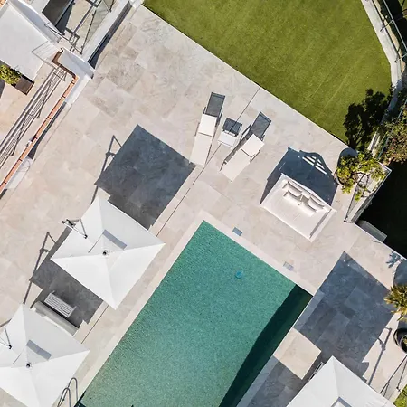 Paraiso Alto Ultimate Pool Gym Cinema Parking Golf Villa