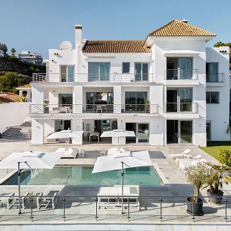 Paraiso Alto Ultimate Pool Gym Cinema Parking Golf